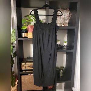 Old Navy embroidered dress